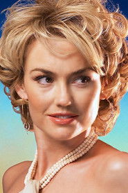 Kelly Carlson